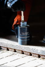 Charger l'image dans la galerie, Huile hydratante naturelle pour sabots NHC